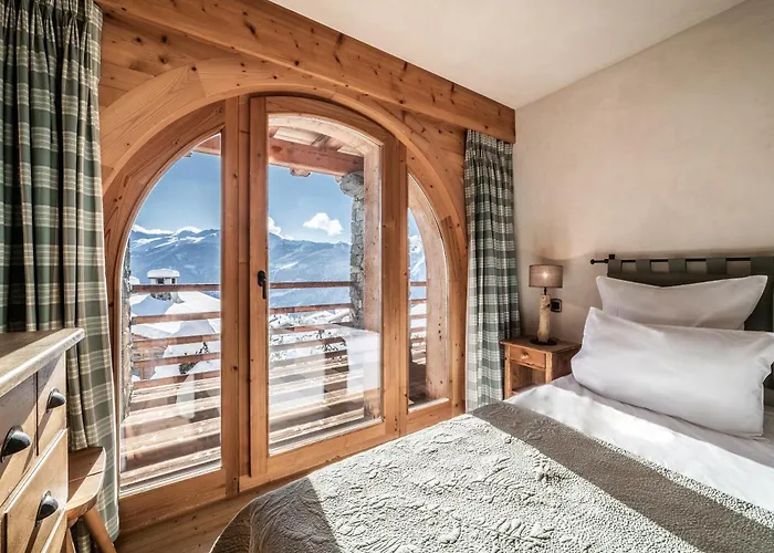 Capel - By Emerald * 韦尔比耶