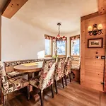 Apartmán Capel - By Emerald Verbier