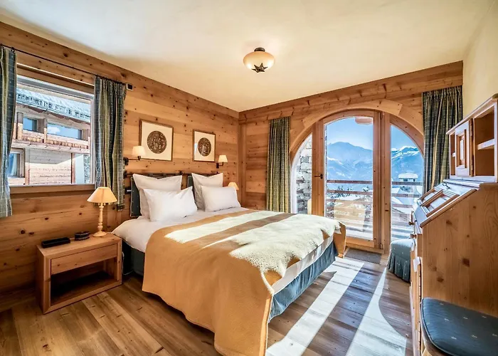 Capel - By Emerald * Verbier